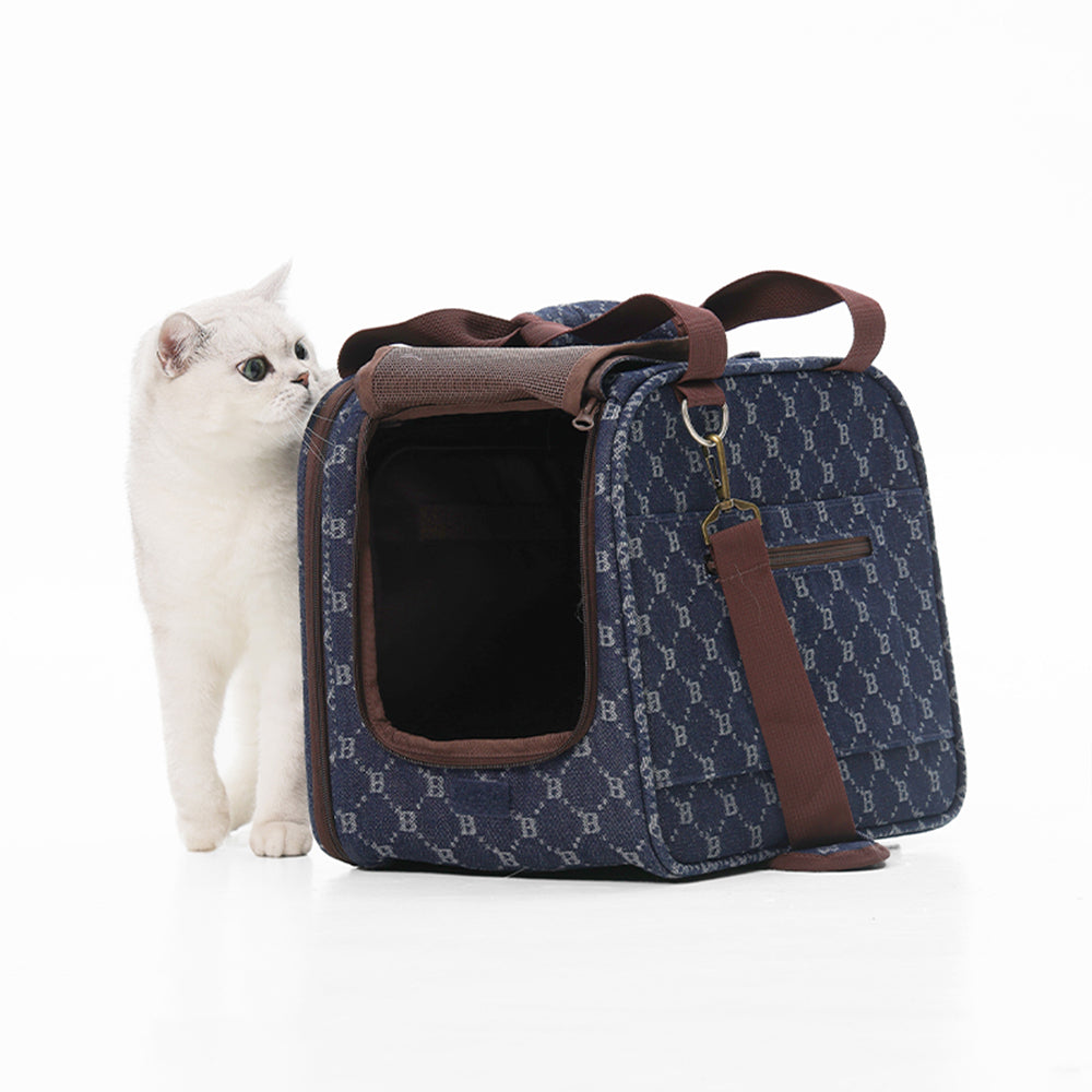 CORDURA 材質打造，輕巧又耐用的寵物登機包｜Blue Port